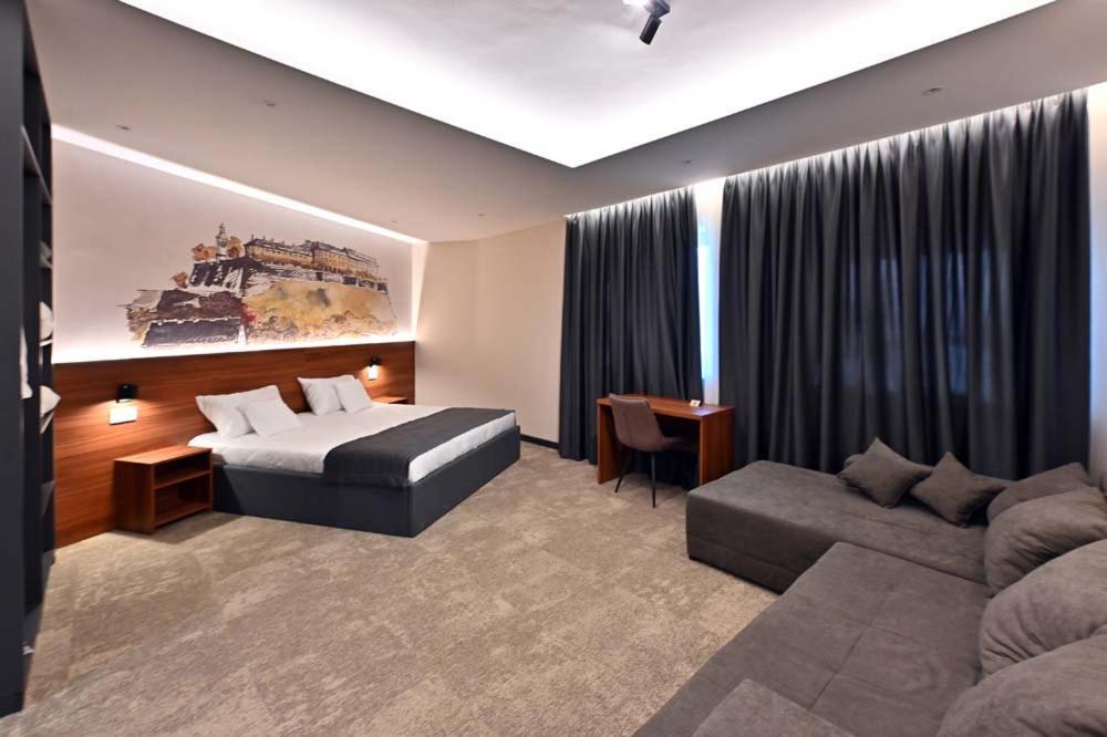 Tvrdjava Rooms - 诺威萨 外观 照片