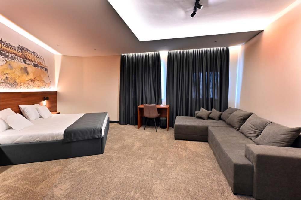Tvrdjava Rooms - 诺威萨 外观 照片