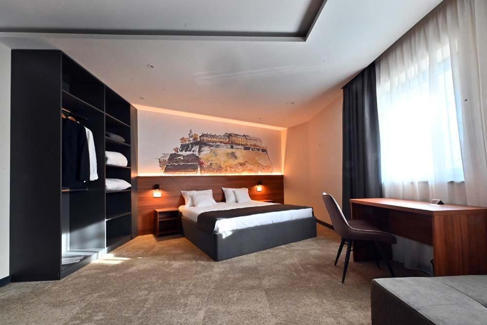 Tvrdjava Rooms - 诺威萨 外观 照片